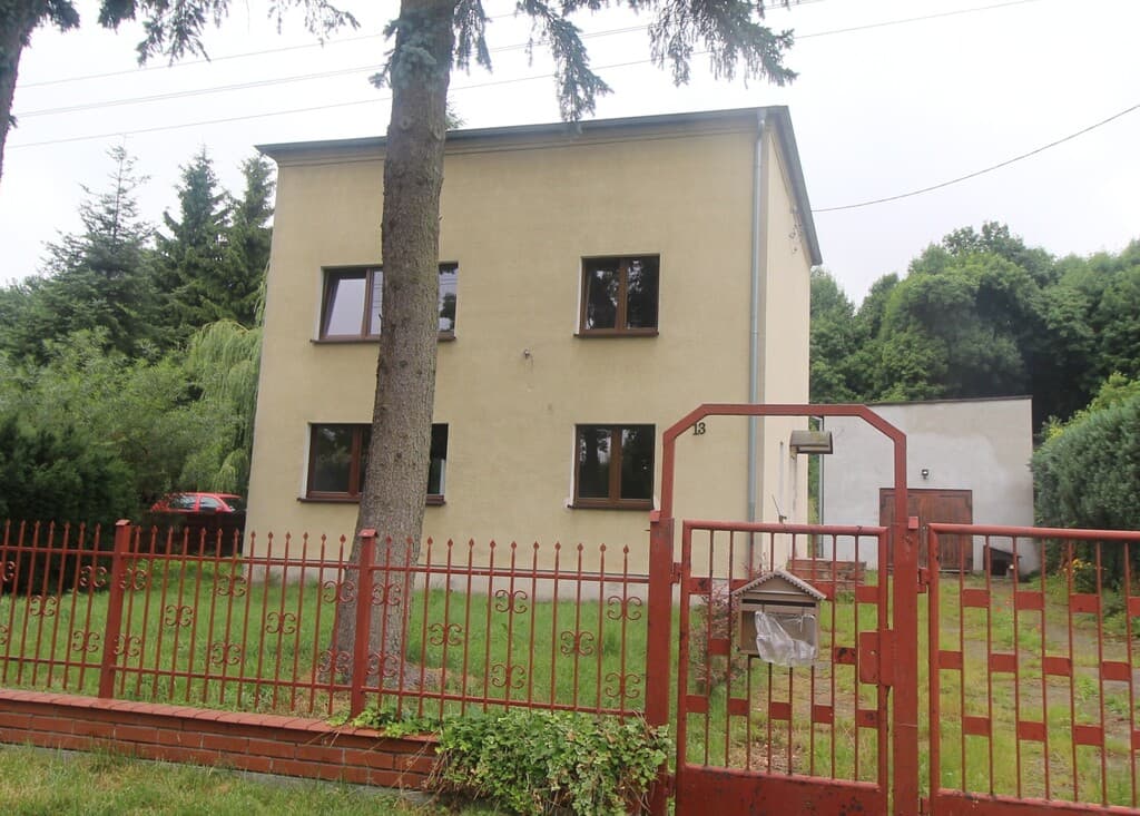 Dom piętrowy, duża działka - Nowe Miasto Lubawskie